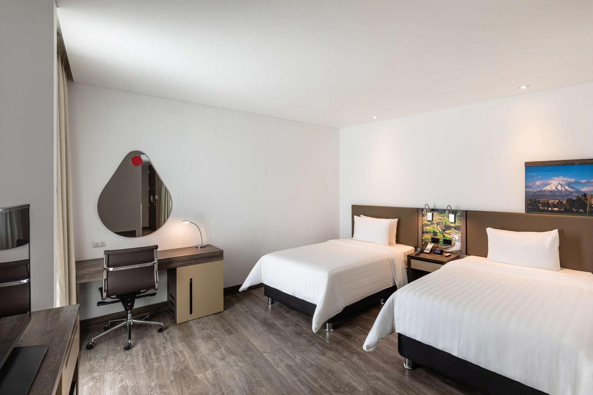 Hampton By Hilton Arequipa Hotel Exterior foto